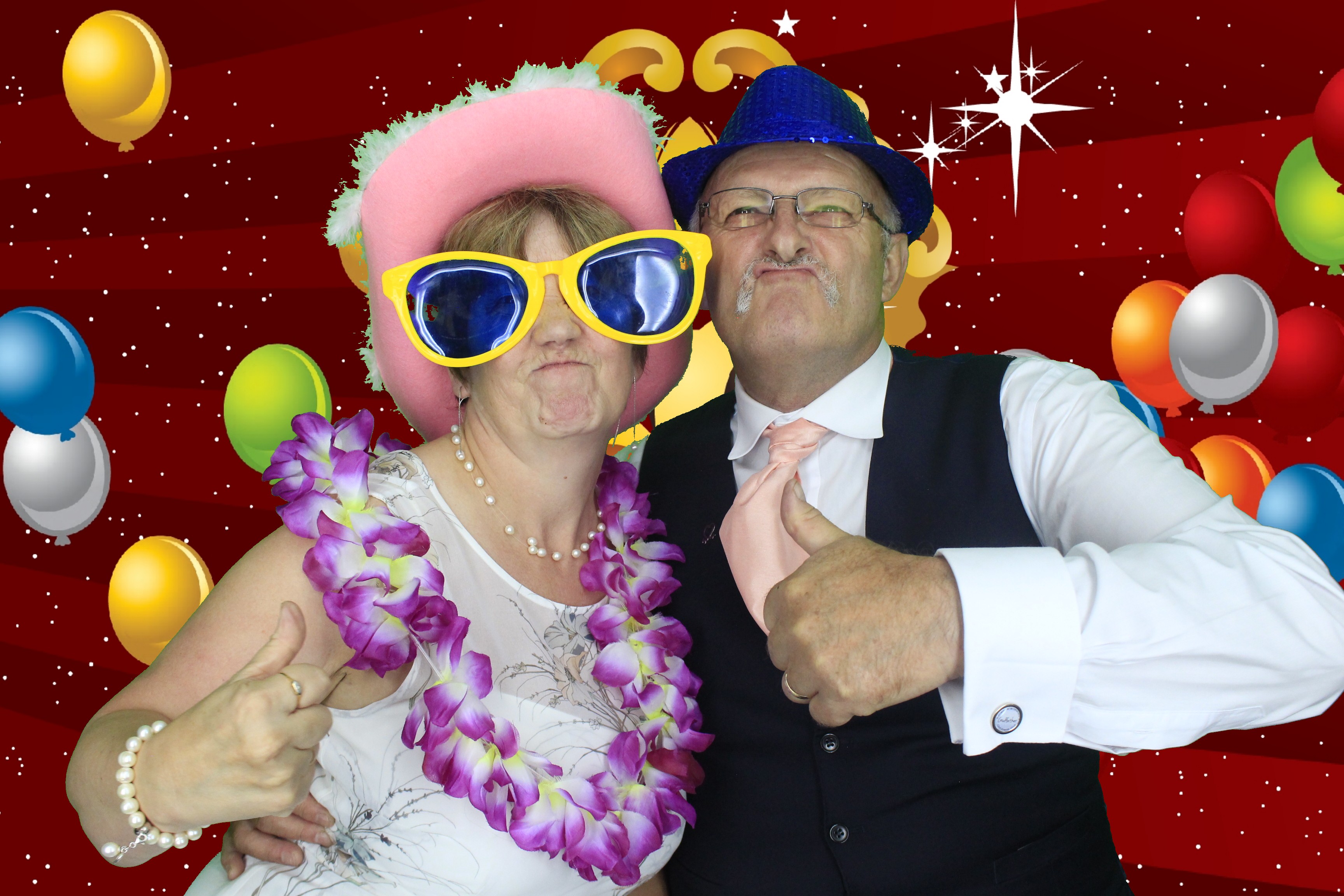 Graham and Rhiannon's Wedding | View more photos from the event at gallery.myphotoboothexperience.co.uk/u/MyPhotoBoothExperienceLtd/Graham-and-Rhiannons-Wedding
